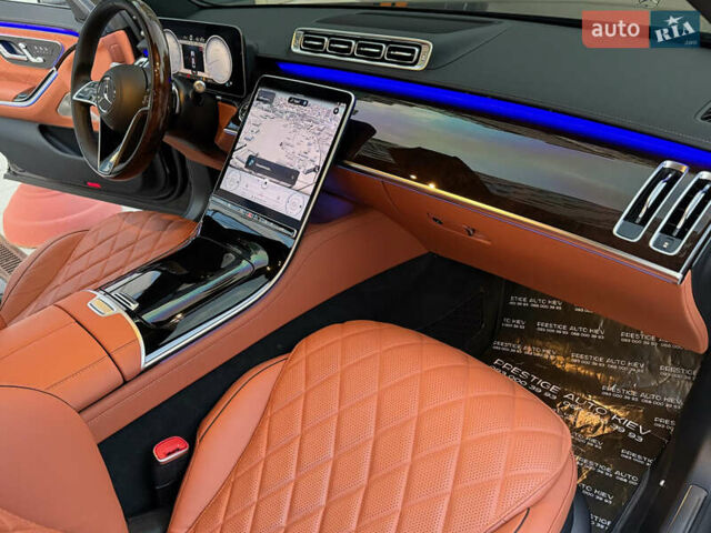 Черный Мерседес С Класс, объемом двигателя 3 л и пробегом 9 тыс. км за 145000 $, фото 48 на Automoto.ua