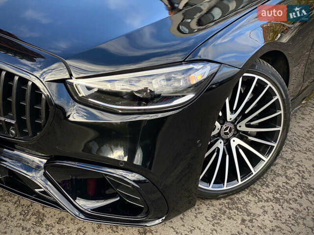 Чорний Мерседес С Клас, об'ємом двигуна 3.98 л та пробігом 64 тис. км за 104900 $, фото 4 на Automoto.ua