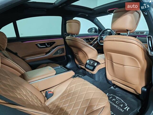 Черный Мерседес С Класс, объемом двигателя 2.93 л и пробегом 61 тыс. км за 137999 $, фото 11 на Automoto.ua