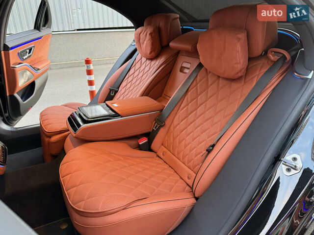 Черный Мерседес С Класс, объемом двигателя 3 л и пробегом 9 тыс. км за 145000 $, фото 51 на Automoto.ua