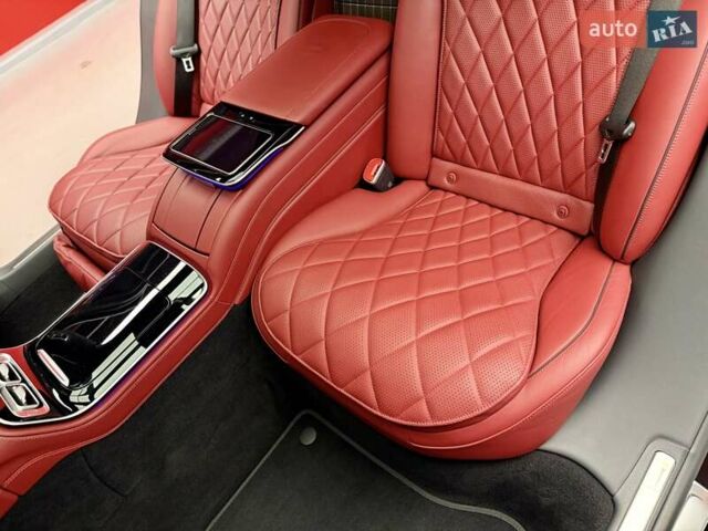 Чорний Мерседес С Клас, об'ємом двигуна 4 л та пробігом 73 тис. км за 139800 $, фото 42 на Automoto.ua