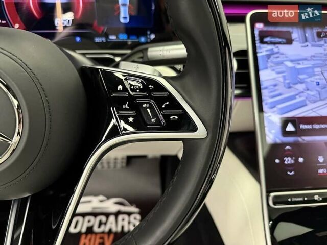 Черный Мерседес С Класс, объемом двигателя 3.98 л и пробегом 23 тыс. км за 179800 $, фото 56 на Automoto.ua