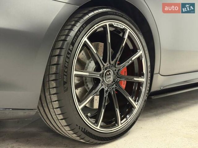 Черный Мерседес С Класс, объемом двигателя 3.98 л и пробегом 23 тыс. км за 179800 $, фото 20 на Automoto.ua