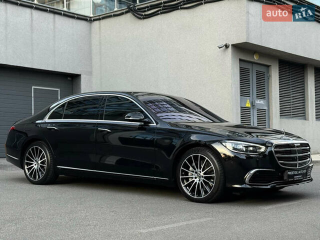 Черный Мерседес С Класс, объемом двигателя 3 л и пробегом 9 тыс. км за 145000 $, фото 14 на Automoto.ua