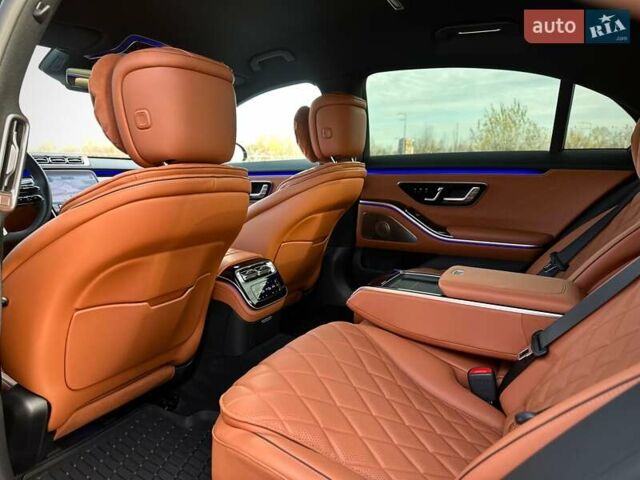 Черный Мерседес С Класс, объемом двигателя 2.93 л и пробегом 7 тыс. км за 139900 $, фото 56 на Automoto.ua