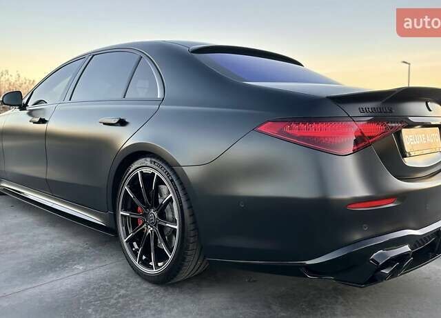 Черный Мерседес С Класс, объемом двигателя 3.98 л и пробегом 25 тыс. км за 180000 $, фото 33 на Automoto.ua