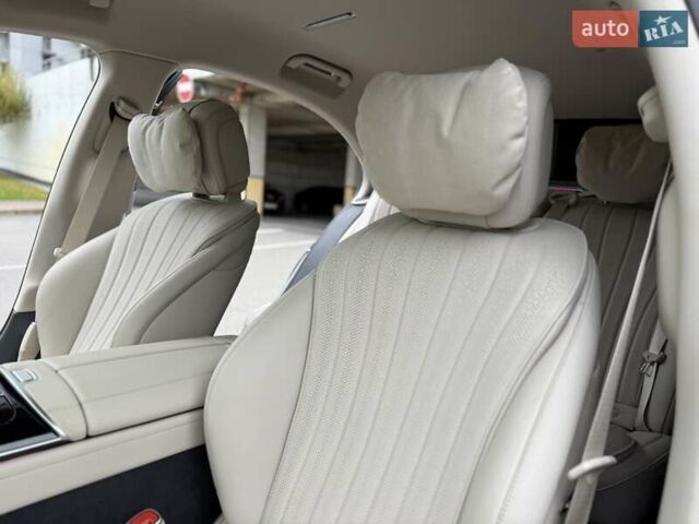 Черный Мерседес С Класс, объемом двигателя 3 л и пробегом 37 тыс. км за 120000 $, фото 62 на Automoto.ua