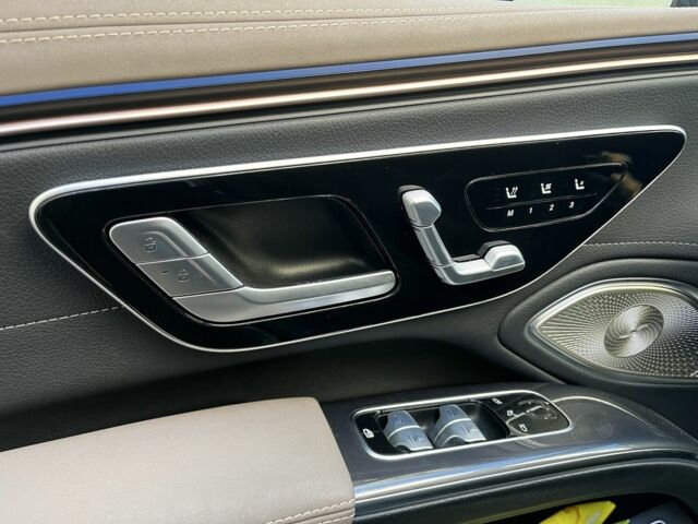 Черный Мерседес С Класс, объемом двигателя 0 л и пробегом 31 тыс. км за 47999 $, фото 6 на Automoto.ua