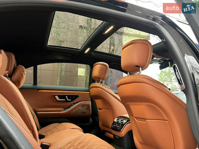 Черный Мерседес С Класс, объемом двигателя 2.93 л и пробегом 22 тыс. км за 143500 $, фото 26 на Automoto.ua