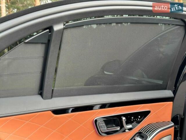 Черный Мерседес С Класс, объемом двигателя 3.98 л и пробегом 44 тыс. км за 139900 $, фото 50 на Automoto.ua