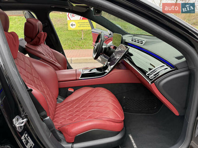 Черный Мерседес С Класс, объемом двигателя 3.98 л и пробегом 46 тыс. км за 149900 $, фото 45 на Automoto.ua