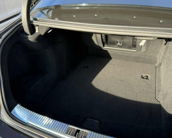 Черный Мерседес С Класс, объемом двигателя 2.93 л и пробегом 49 тыс. км за 117000 $, фото 15 на Automoto.ua