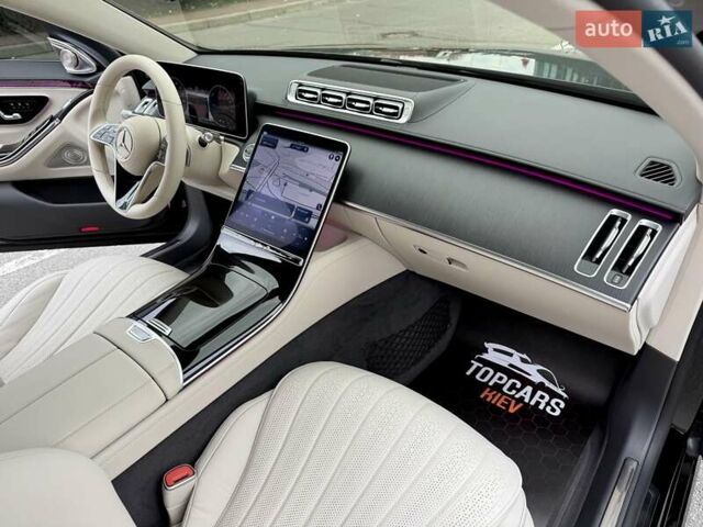 Черный Мерседес С Класс, объемом двигателя 3 л и пробегом 37 тыс. км за 120000 $, фото 35 на Automoto.ua