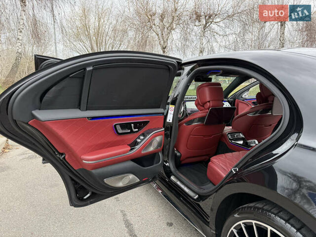 Черный Мерседес С Класс, объемом двигателя 3.98 л и пробегом 46 тыс. км за 149900 $, фото 63 на Automoto.ua