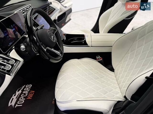 Черный Мерседес С Класс, объемом двигателя 3.98 л и пробегом 23 тыс. км за 179800 $, фото 30 на Automoto.ua