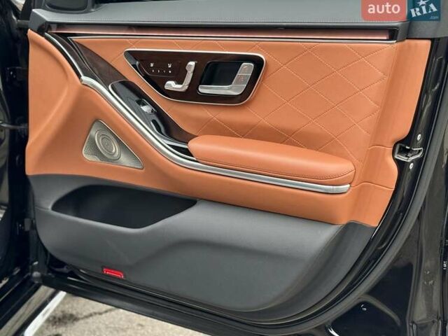 Черный Мерседес С Класс, объемом двигателя 2.93 л и пробегом 72 тыс. км за 96000 $, фото 27 на Automoto.ua