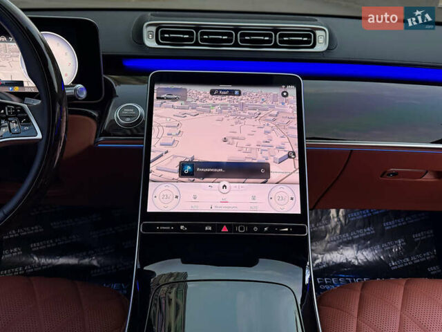 Черный Мерседес С Класс, объемом двигателя 3 л и пробегом 9 тыс. км за 145000 $, фото 70 на Automoto.ua