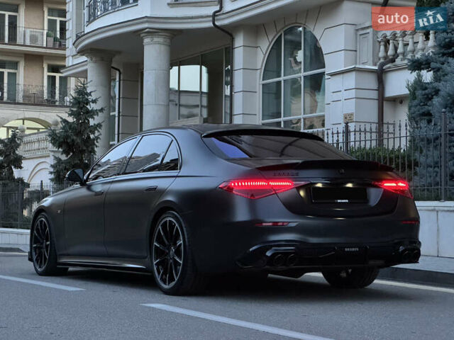 Черный Мерседес С Класс, объемом двигателя 3.98 л и пробегом 23 тыс. км за 177000 $, фото 54 на Automoto.ua