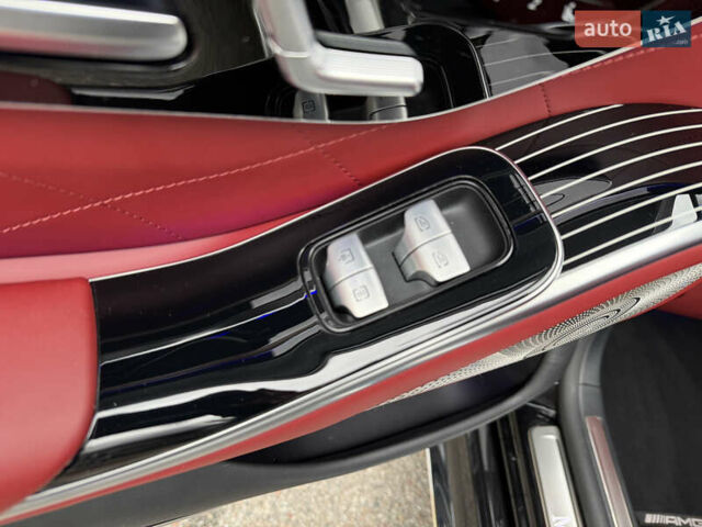 Черный Мерседес С Класс, объемом двигателя 3.98 л и пробегом 46 тыс. км за 149900 $, фото 62 на Automoto.ua