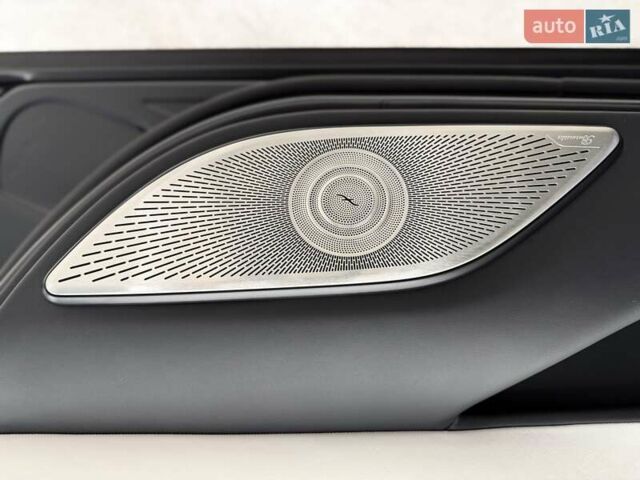 Черный Мерседес С Класс, объемом двигателя 3.98 л и пробегом 23 тыс. км за 179800 $, фото 58 на Automoto.ua