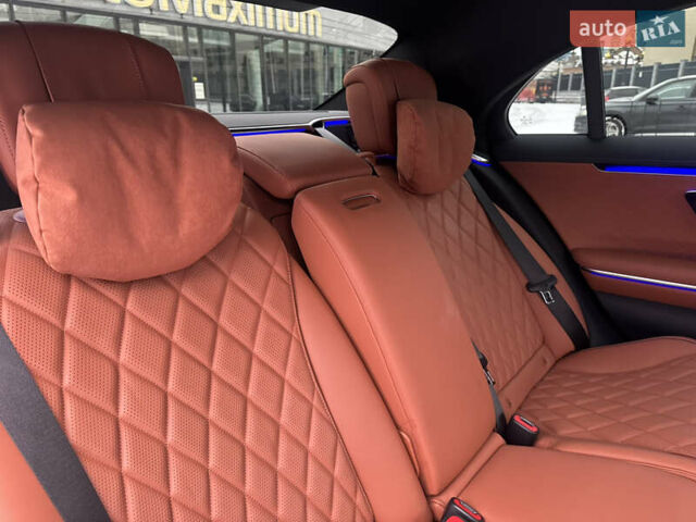 Черный Мерседес С Класс, объемом двигателя 2.93 л и пробегом 9 тыс. км за 139999 $, фото 33 на Automoto.ua