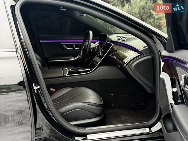 Черный Мерседес С Класс, объемом двигателя 3 л и пробегом 147 тыс. км за 89999 $, фото 10 на Automoto.ua