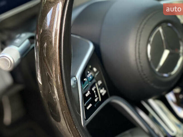 Чорний Мерседес С Клас, об'ємом двигуна 3.98 л та пробігом 64 тис. км за 104900 $, фото 17 на Automoto.ua