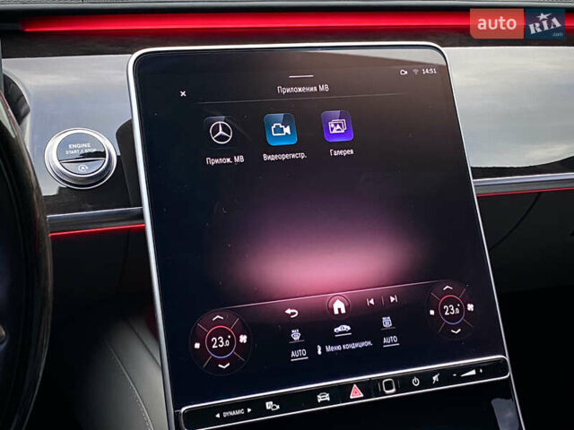 Чорний Мерседес С Клас, об'ємом двигуна 3.98 л та пробігом 64 тис. км за 104900 $, фото 46 на Automoto.ua