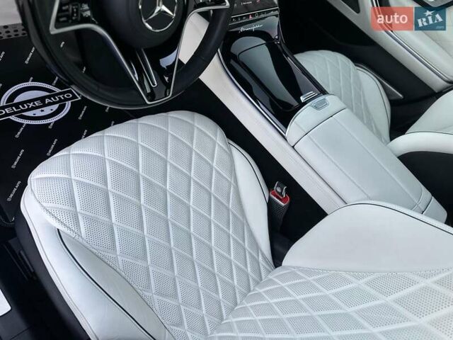 Черный Мерседес С Класс, объемом двигателя 3.98 л и пробегом 25 тыс. км за 180000 $, фото 51 на Automoto.ua