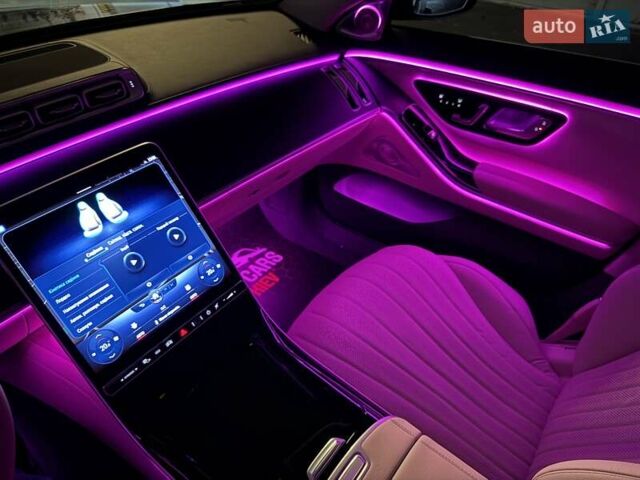 Черный Мерседес С Класс, объемом двигателя 3 л и пробегом 37 тыс. км за 120000 $, фото 70 на Automoto.ua