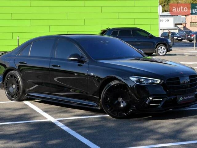 Черный Мерседес С Класс, объемом двигателя 3 л и пробегом 52 тыс. км за 134500 $, фото 2 на Automoto.ua