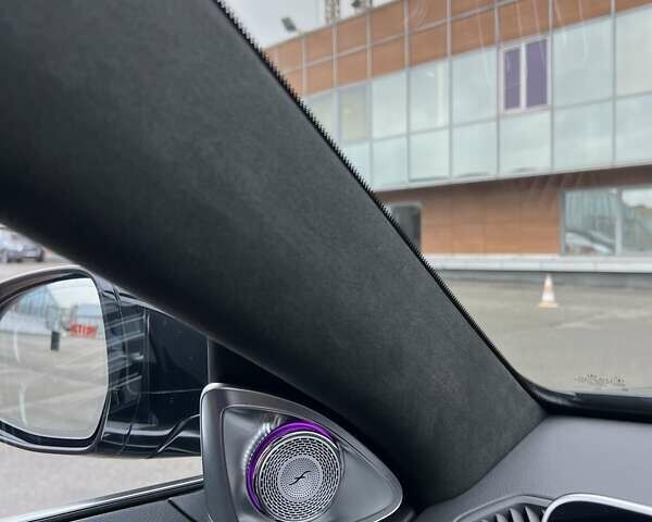 Чорний Мерседес С Клас, об'ємом двигуна 3.98 л та пробігом 18 тис. км за 165000 $, фото 38 на Automoto.ua