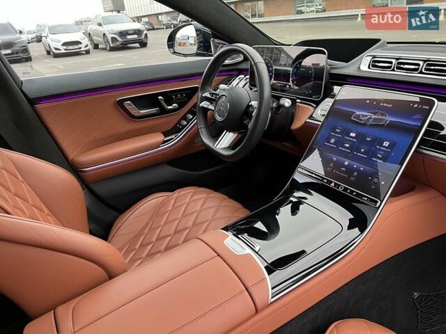 Чорний Мерседес С Клас, об'ємом двигуна 3.98 л та пробігом 18 тис. км за 165000 $, фото 18 на Automoto.ua