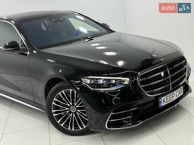 Черный Мерседес С Класс, объемом двигателя 3.98 л и пробегом 22 тыс. км за 125000 $, фото 2 на Automoto.ua