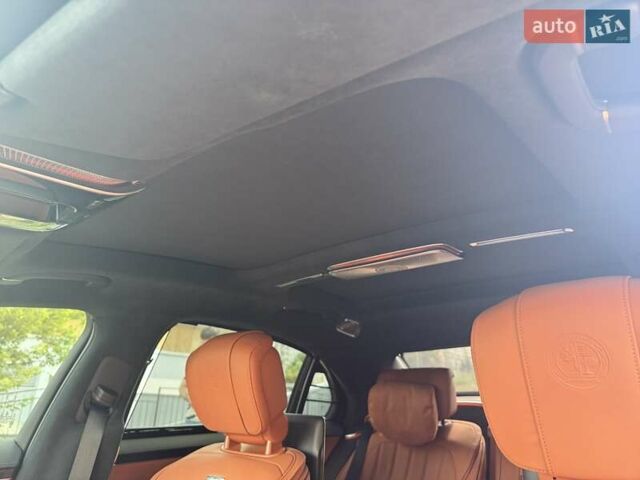 Черный Мерседес С Класс, объемом двигателя 3.98 л и пробегом 1 тыс. км за 399000 $, фото 43 на Automoto.ua