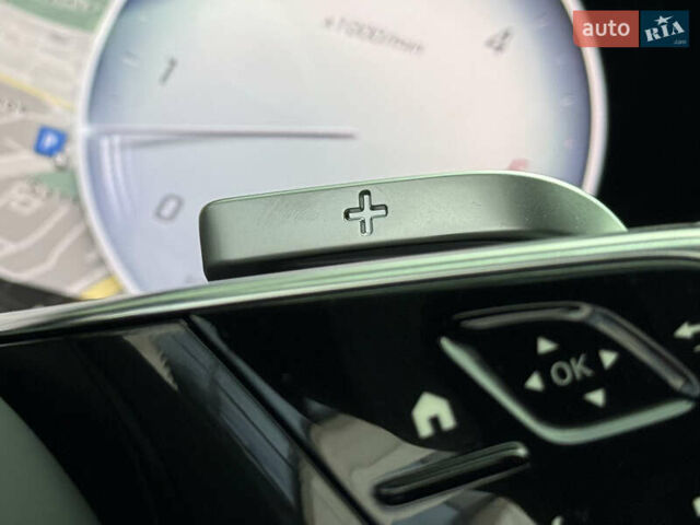 Чорний Мерседес С Клас, об'ємом двигуна 2.99 л та пробігом 17 тис. км за 180000 $, фото 75 на Automoto.ua