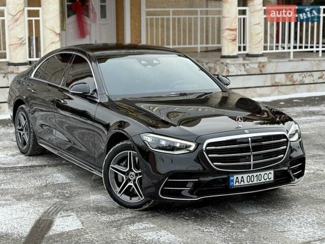 Чорний Мерседес С Клас, об'ємом двигуна 2.93 л та пробігом 26 тис. км за 128000 $, фото 3 на Automoto.ua