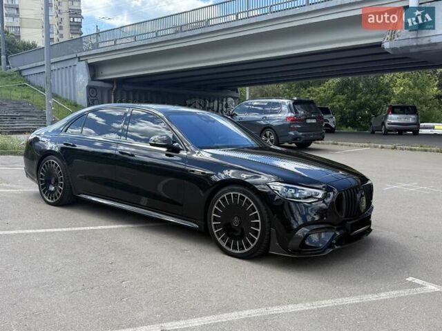 Черный Мерседес С Класс, объемом двигателя 3.98 л и пробегом 1 тыс. км за 399000 $, фото 9 на Automoto.ua