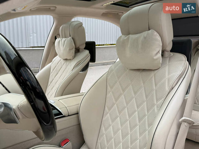 Черный Мерседес С Класс, объемом двигателя 3.98 л и пробегом 46 тыс. км за 178000 $, фото 43 на Automoto.ua