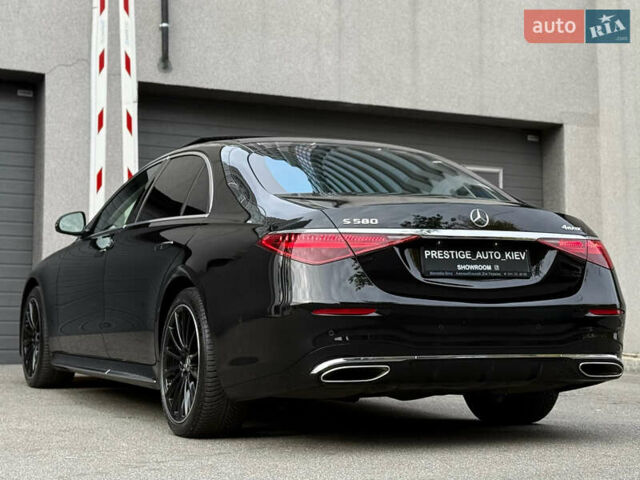 Черный Мерседес С Класс, объемом двигателя 3.98 л и пробегом 46 тыс. км за 178000 $, фото 23 на Automoto.ua