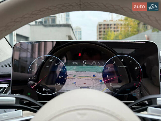 Черный Мерседес С Класс, объемом двигателя 3.98 л и пробегом 46 тыс. км за 172000 $, фото 76 на Automoto.ua