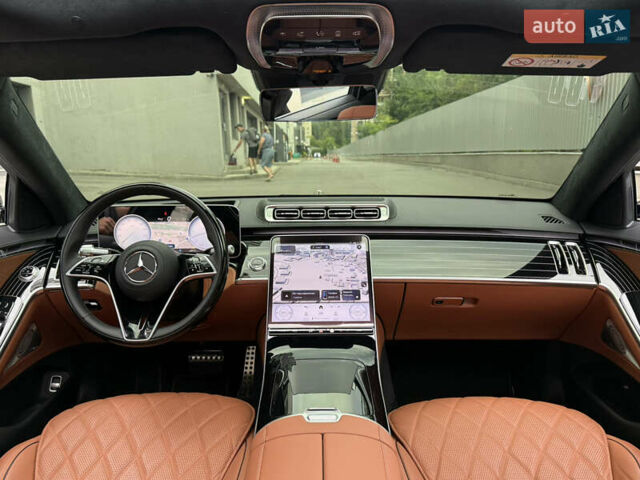 Черный Мерседес С Класс, объемом двигателя 2.99 л и пробегом 17 тыс. км за 175000 $, фото 68 на Automoto.ua