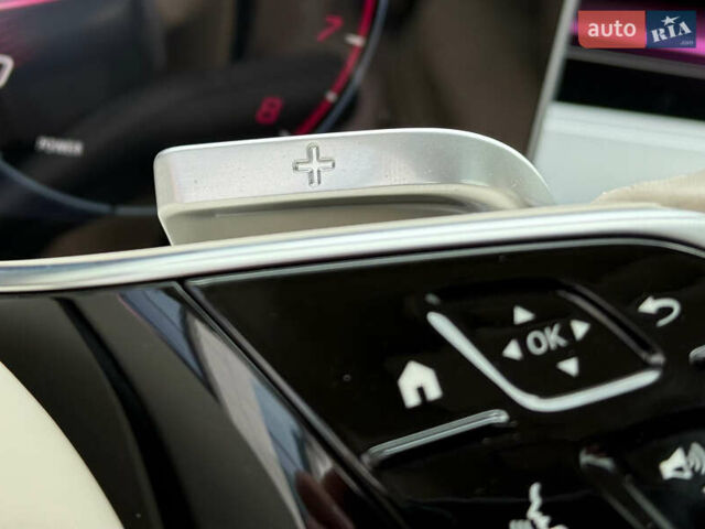 Черный Мерседес С Класс, объемом двигателя 3.98 л и пробегом 46 тыс. км за 178000 $, фото 81 на Automoto.ua