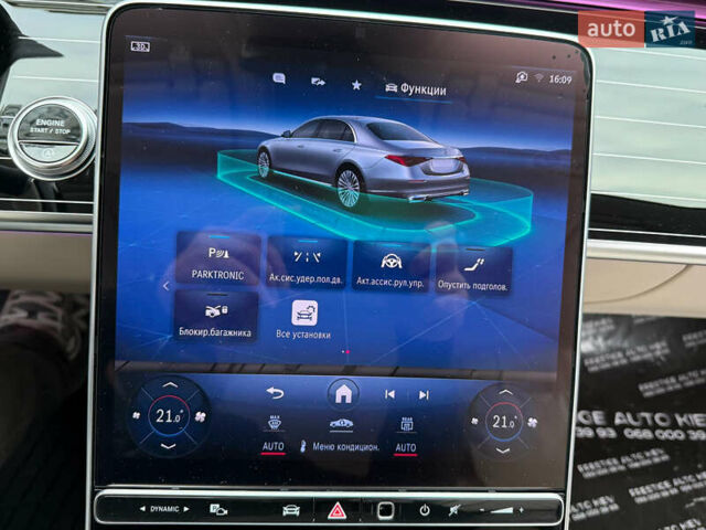 Черный Мерседес С Класс, объемом двигателя 3.98 л и пробегом 46 тыс. км за 178000 $, фото 90 на Automoto.ua