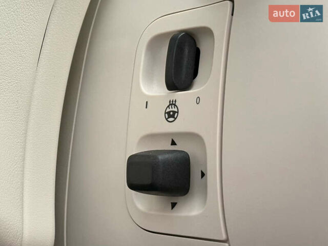 Черный Мерседес С Класс, объемом двигателя 3.98 л и пробегом 46 тыс. км за 179000 $, фото 83 на Automoto.ua