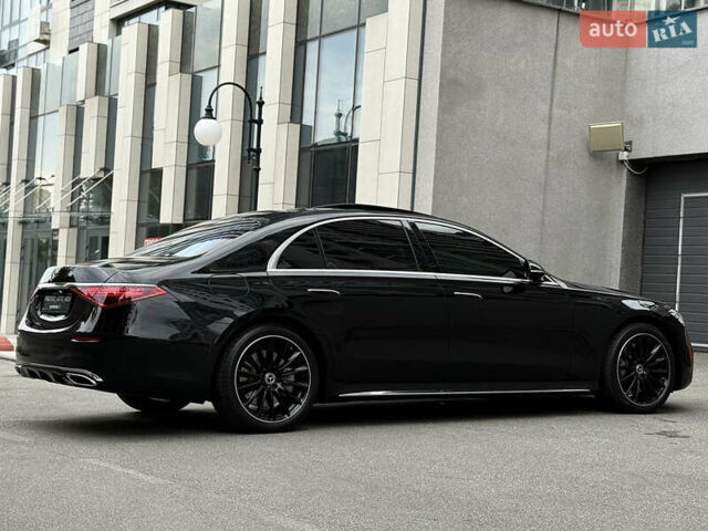 Чорний Мерседес С Клас, об'ємом двигуна 2.99 л та пробігом 17 тис. км за 180000 $, фото 26 на Automoto.ua