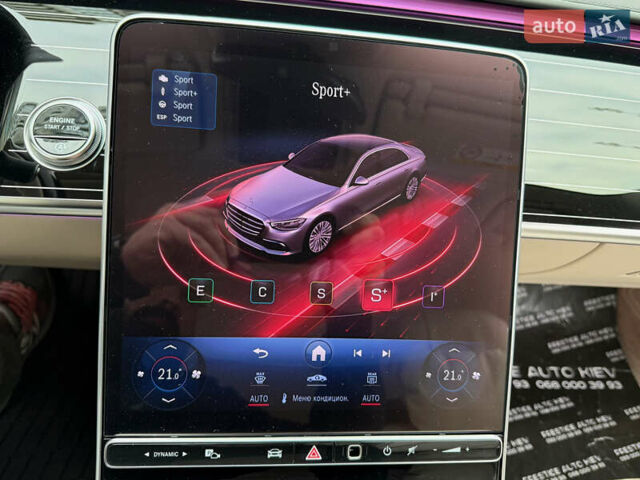 Черный Мерседес С Класс, объемом двигателя 3.98 л и пробегом 46 тыс. км за 172000 $, фото 91 на Automoto.ua