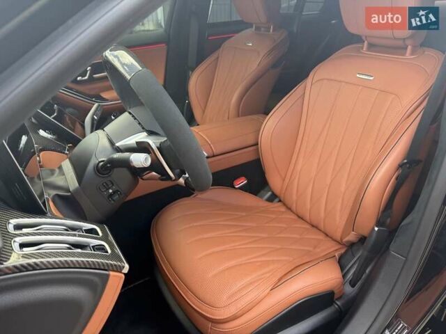 Черный Мерседес С Класс, объемом двигателя 3.98 л и пробегом 1 тыс. км за 399000 $, фото 19 на Automoto.ua