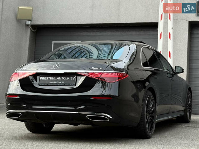 Черный Мерседес С Класс, объемом двигателя 3.98 л и пробегом 46 тыс. км за 172000 $, фото 21 на Automoto.ua