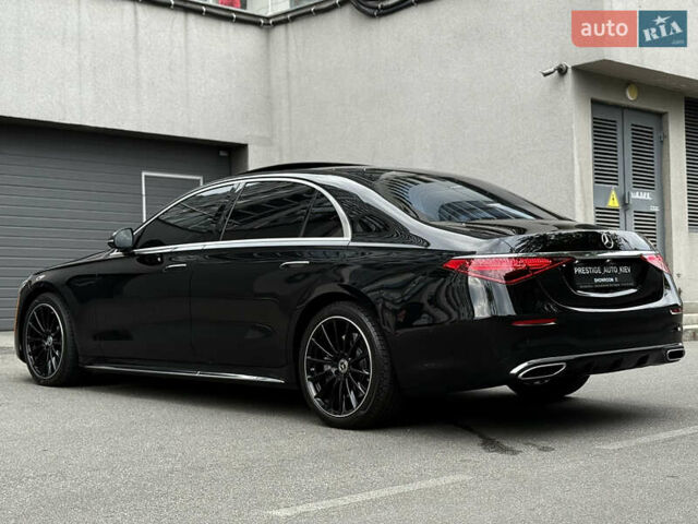 Чорний Мерседес С Клас, об'ємом двигуна 2.99 л та пробігом 17 тис. км за 180000 $, фото 24 на Automoto.ua